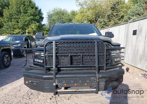 2022 Ram 2500 Limited 4X4 6'4 Box z USA, uszkodzony, nr VIN 3C6UR5TL1NG214838